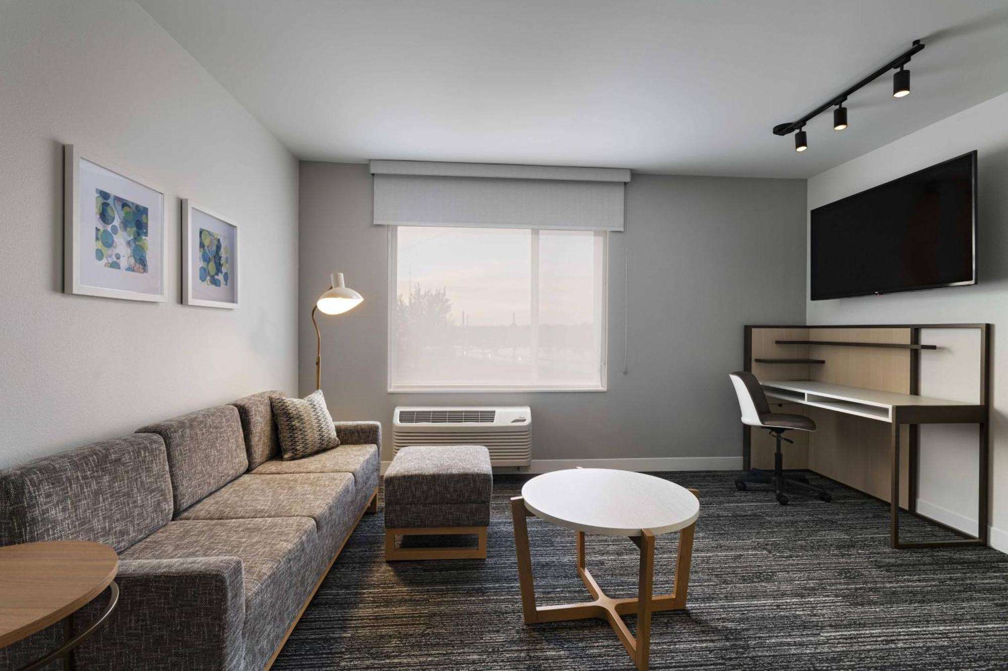 Towneplace Suites By Marriott Brentwood Exteriör bild